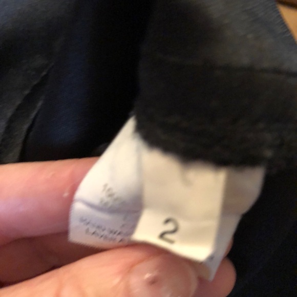 Black satin skirt - Picture 5 of 5